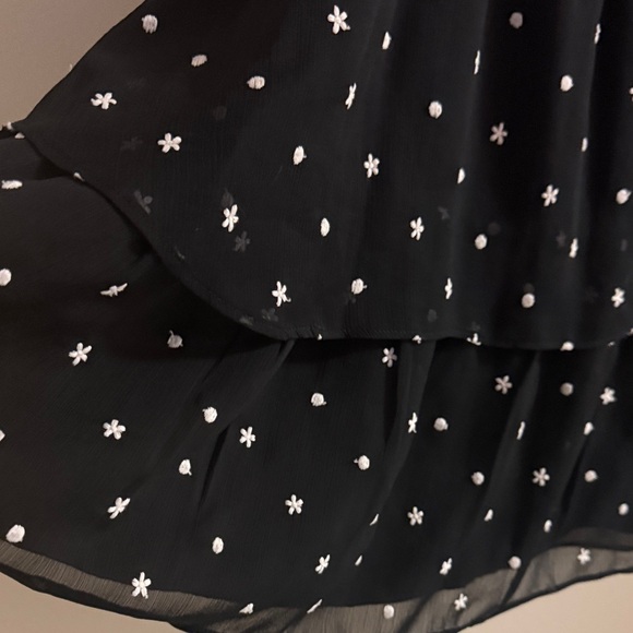 Ann Taylor Black and White Star Polka Dot Layered Long Sleeve Wrist Tie Dress - Picture 7 of 13